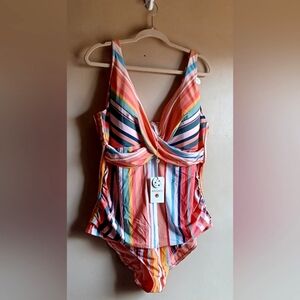 NWT-ARTESANDS SWINSUIT